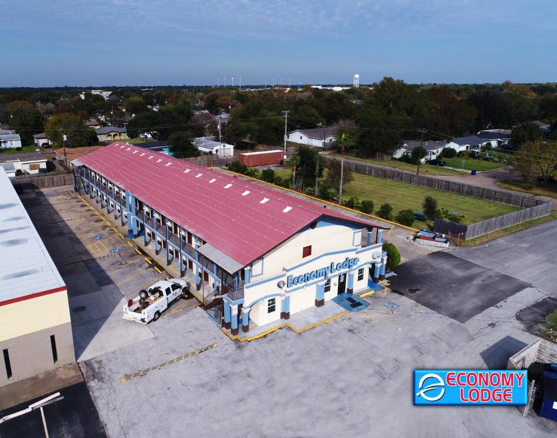Economy Lodge Texas City Refinery Екстериор снимка