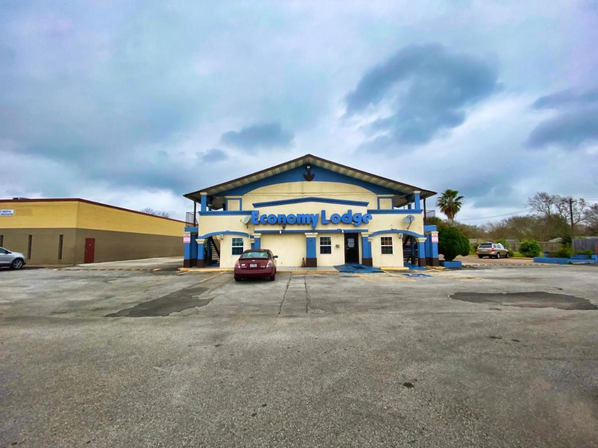 Economy Lodge Texas City Refinery Екстериор снимка